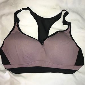 Victoria Secret Sports Bra (maximum support)